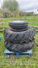 Set of tractor wheels and tyres