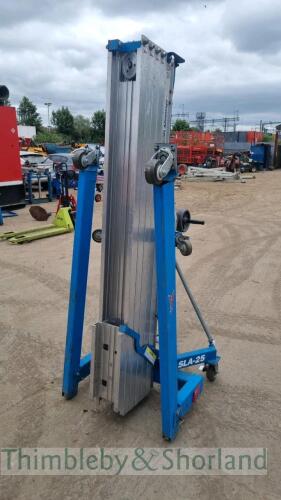 Genie SLA 25 material lift C119047