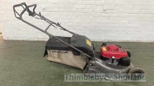 Honda HRD536 mower