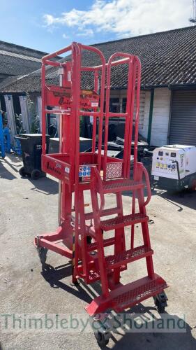 Quickstep 200 access platform MA0208451