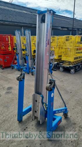 Genie SLA10 material lift MA0390791