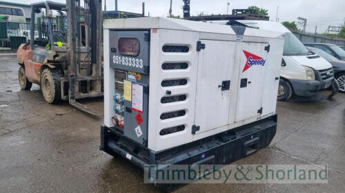 SDMO R66 generator NR1106237