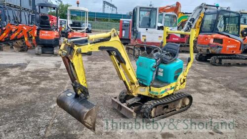 Yanmar SV08 micro digger (2006)