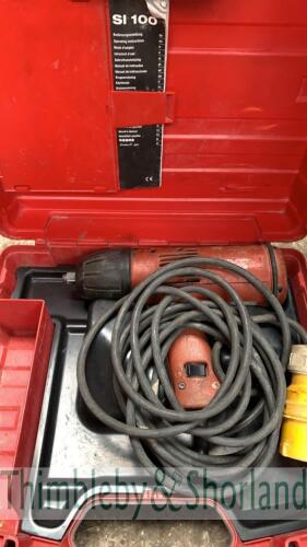 Hilti 110v impact wrench with case and manual