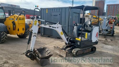 Bobcat E17 mini digger (2019)