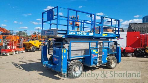 Genie GS5390 diesel scissor lift 3229