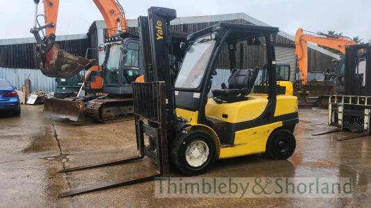 Yale GDP 35VX diesel forklift (2015)