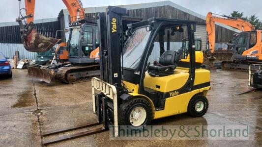 Yale GDP 35VX diesel forklift (2016)