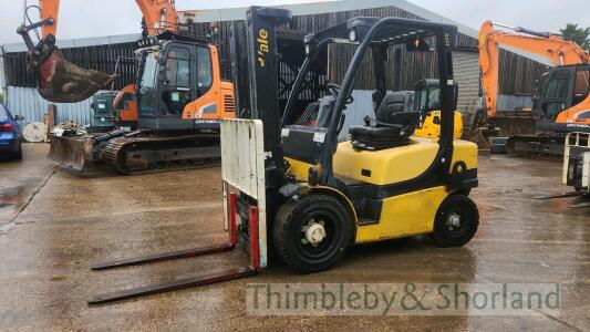 Yale GDP25VX diesel forklift (2013)