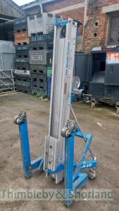 Genie SLA10 material lift