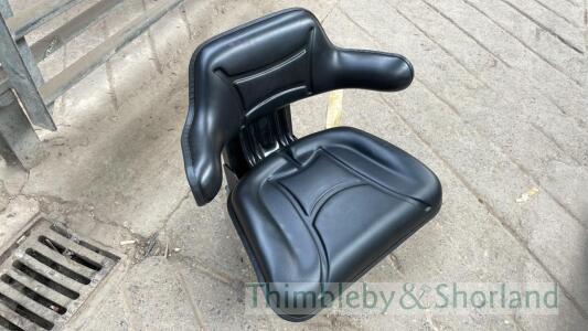 Machine suspension seat