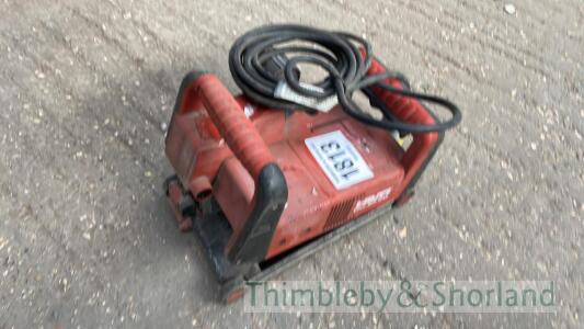 Hilti DCSE 20 wall chaser