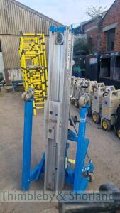 Genie SLA15 material lift