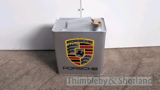 Porsche fuel can