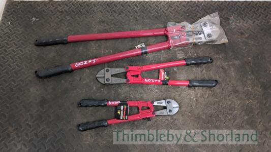 3 pairs of bolt cutters