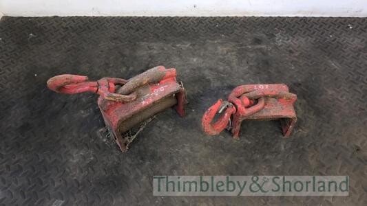 2 forklift lifting hooks