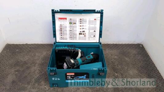 Makita DTM50 cordless multi tool