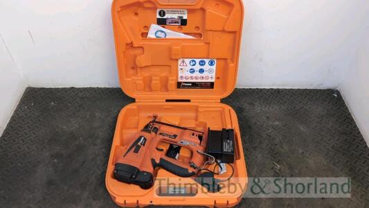 Paslode IM65 F16 nail gun