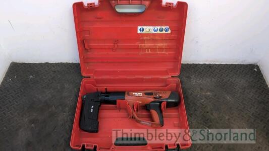 Hilti DX460 nail gun