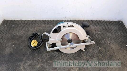 Makita 5903R circular saw