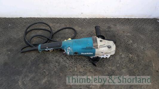 Makita GA9020 angle grinder