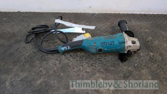 Makita GS5021 angle grinder