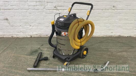 Vacmaster industrial vacuum with hose and lance (2022) 240v