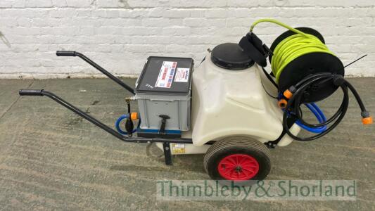 Mobile washing bowser, electric pump with adjustable pump rate with hose reel & hose, 100m, hi vis 13mm hose