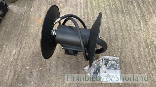 Industrial pressure washer hose reel