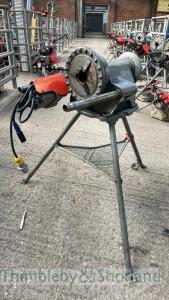 Ridgid 300 pipe threader on stand