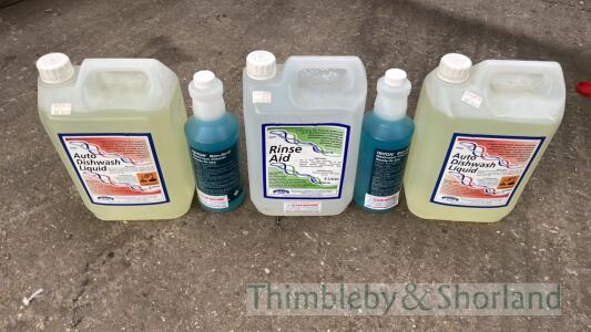 2 dishwash liquid, rinse aid, 2 washroom cleaner