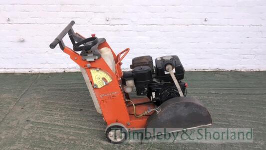 Husqvarna FS400LV road saw