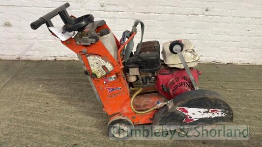 Husqvarna FS400LV petrol road saw R40005556