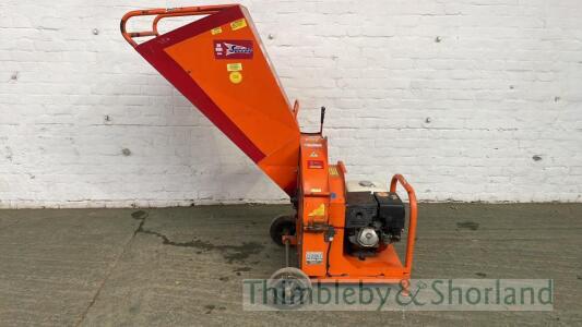 Timberwolf TW 13/75G chipper