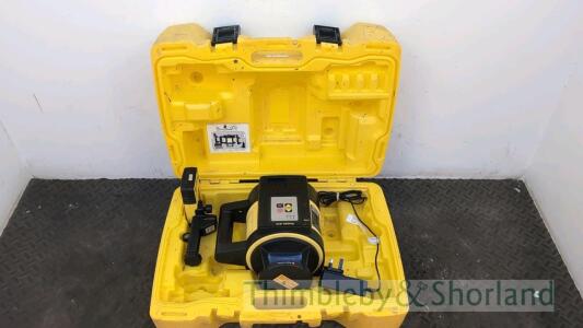 Leica Rugby 820 laser level