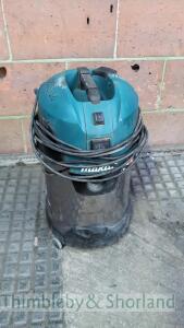 Makita vacuum