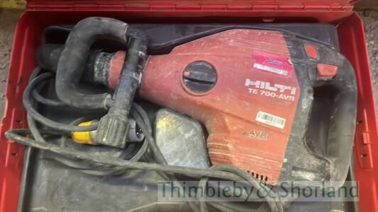 Hilti TE700 breaker