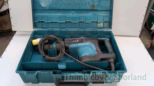 Makita HM1203C breaker