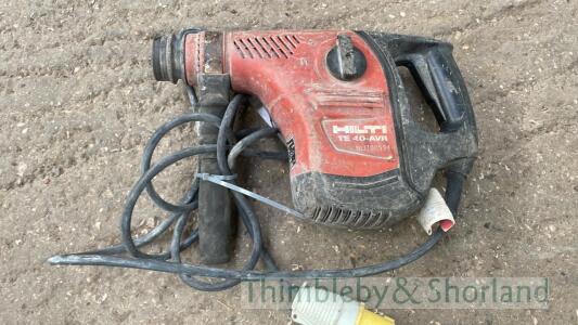 Hilti TE40 breaker