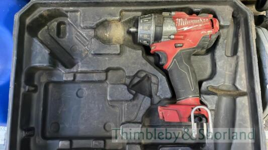 Milwaukee cordless drills x2