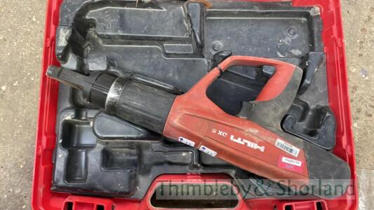 Hilti DX5 fixing gun