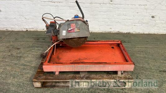 Belle brick saw R40117051