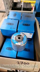 10 boxes of Tyrolit 4in grinding discs