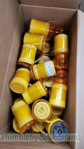 Quantity of Dorman Ecolite flashing lamps