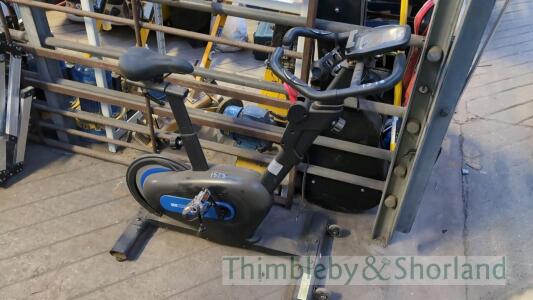 Pro Fitness exercise bike