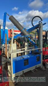 Alvac slab lifter