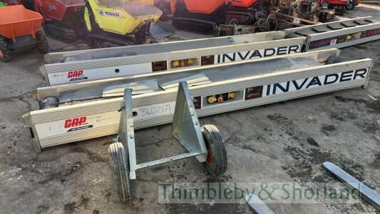 Invader conveyor, 4m with dolly (2020)