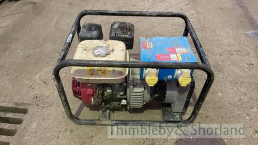 Petrol generator MA01579505