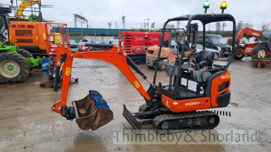 Kubota KX015-4 mini digger (2019)