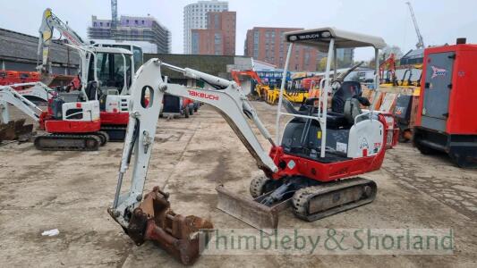 Takeuchi TB216 mini digger (2017)